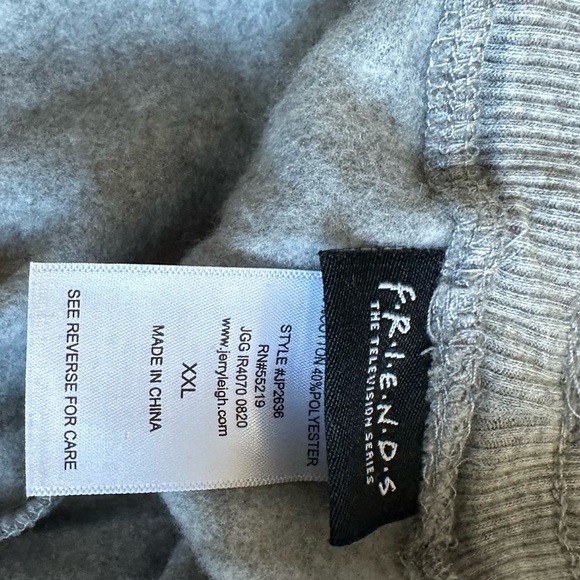 FRIENDS grey sweatpants size XXL - Picture 6 of 6